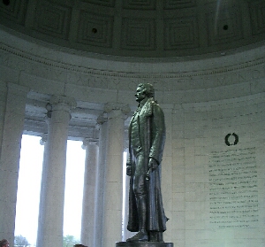 Томас Джефферсон - экс-президент Америки  и автор конституции США